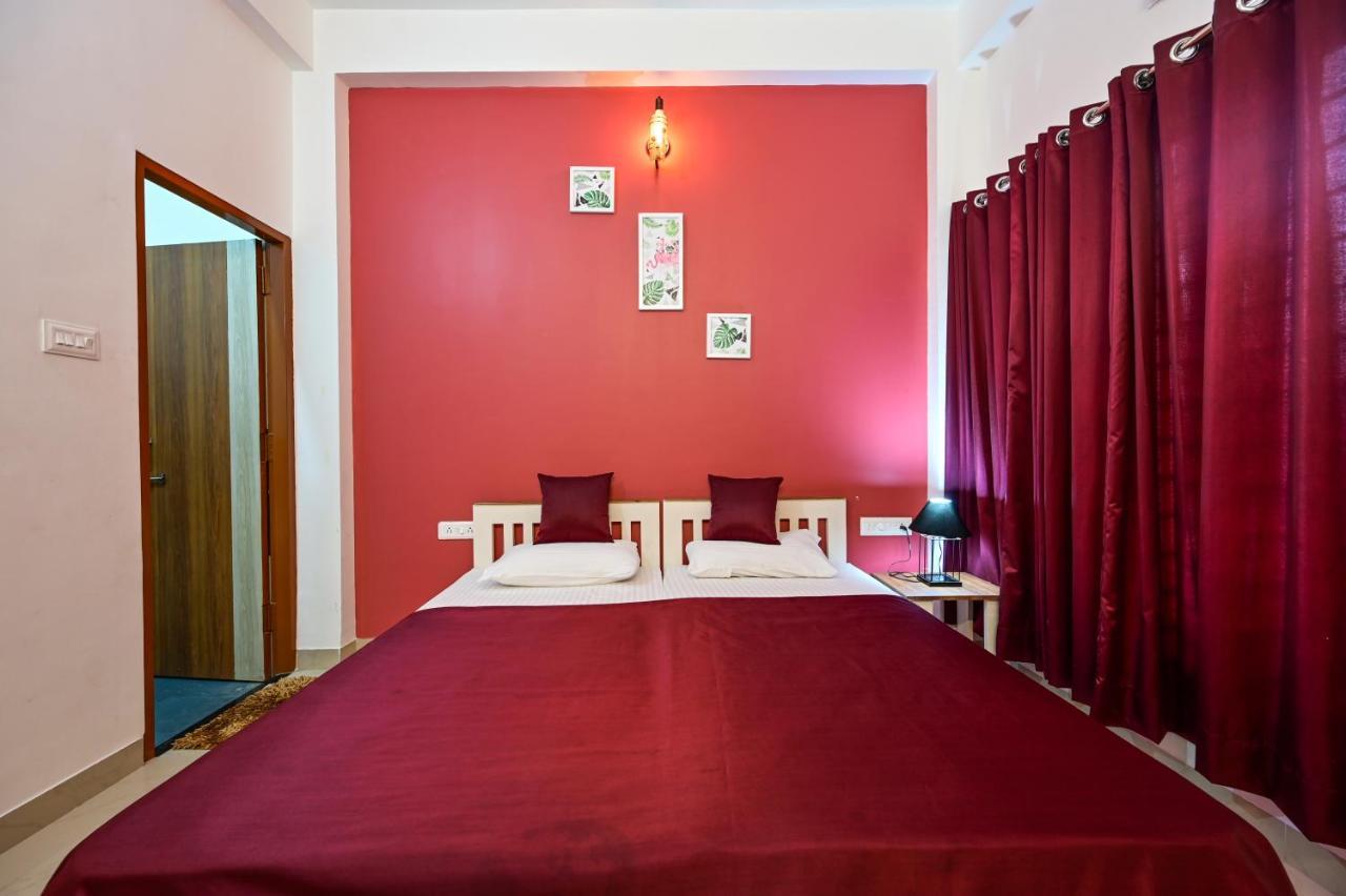 The Autumn Leaves Bhopal Bed & Breakfast エクステリア 写真